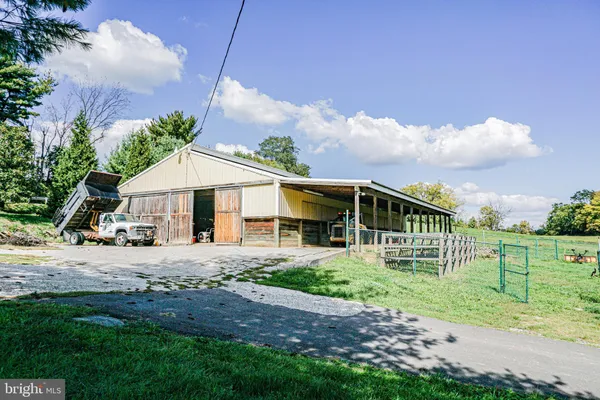 $2,995,000 | 3460 Big Woods Road, Ijamsville, MD 21754