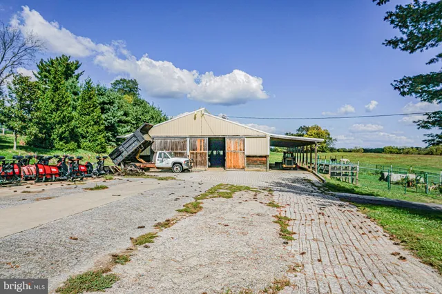 $2,995,000 | 3460 Big Woods Road, Ijamsville, MD 21754