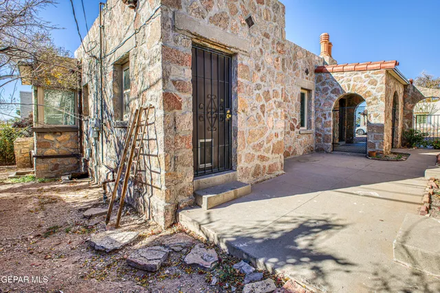 $355,000 | 1210 Mesita Drive, El Paso, TX 79902