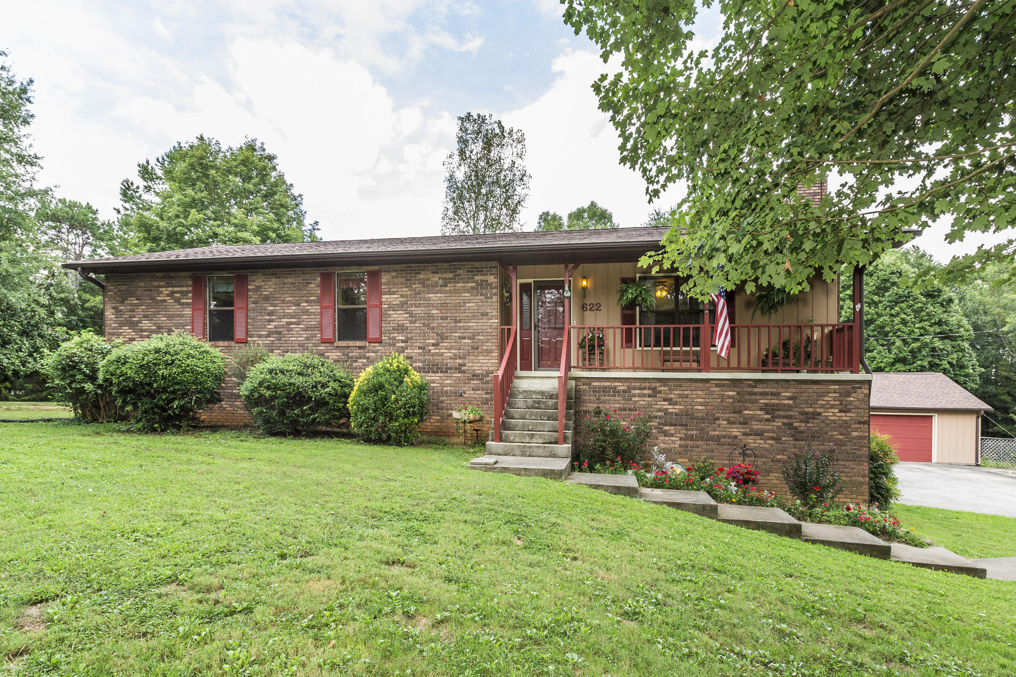 622 Everett Road Knoxville, TN 37934 - Photo 1 of 31 01