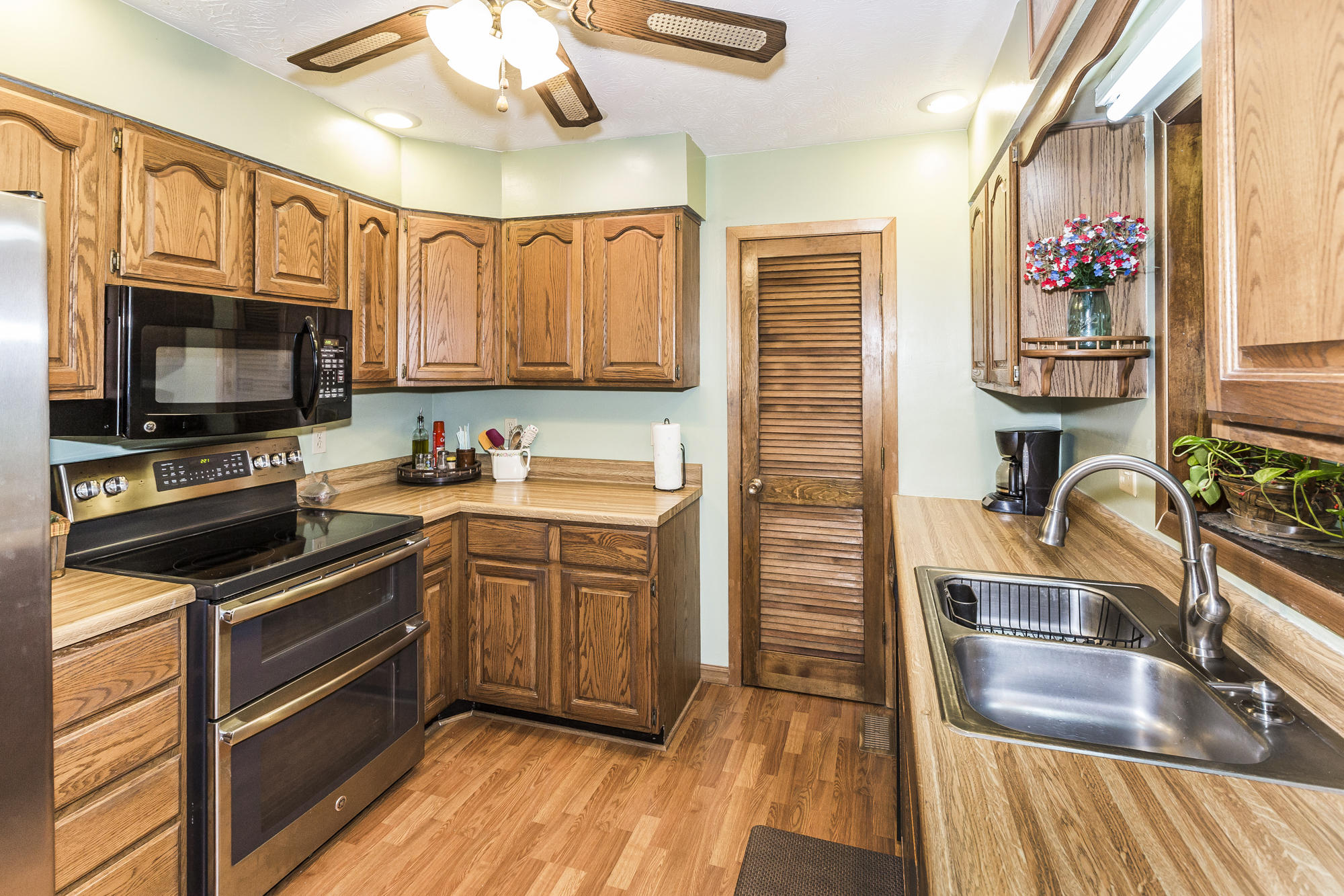 622 Everett Road Knoxville, TN 37934 - Photo 8 of 31 08