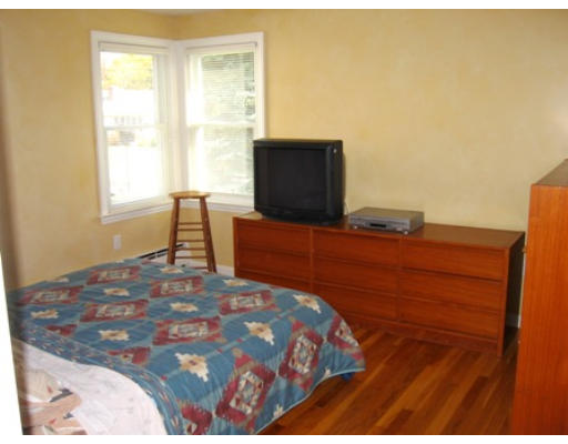 95 Stoneleigh Road Holden, MA 01520 - Photo 11 of 15 Gallery Image 11