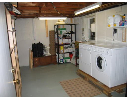 95 Stoneleigh Road Holden, MA 01520 - Photo 13 of 15 Gallery Image 13
