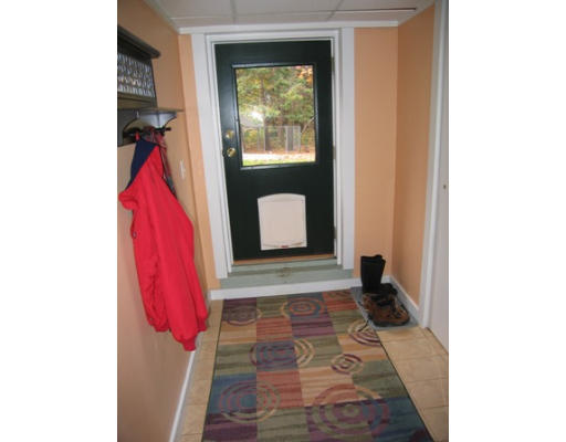 95 Stoneleigh Road Holden, MA 01520 - Photo 15 of 15 Gallery Image 15