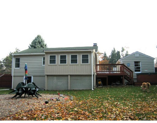 95 Stoneleigh Road Holden, MA 01520 - Photo 2 of 15 Gallery Image 2