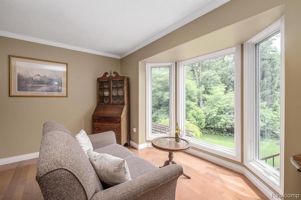 719 Ten Point Drive Rochester Hills, MI 48309 - Photo 11 of 43