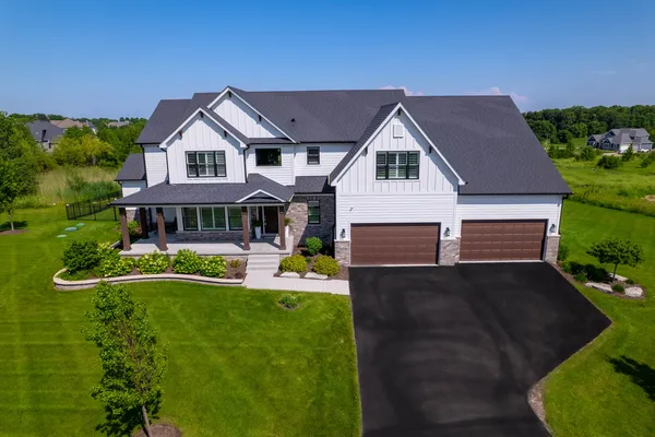 $1,295,000 | 4720 Waa-Kee-Sha Drive, Oswego, IL 60543