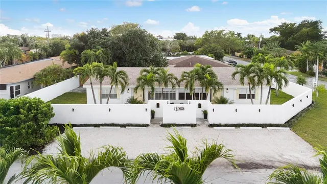 $999,000 | 2000 Northeast 17th Street, Fort Lauderdale, FL 33305