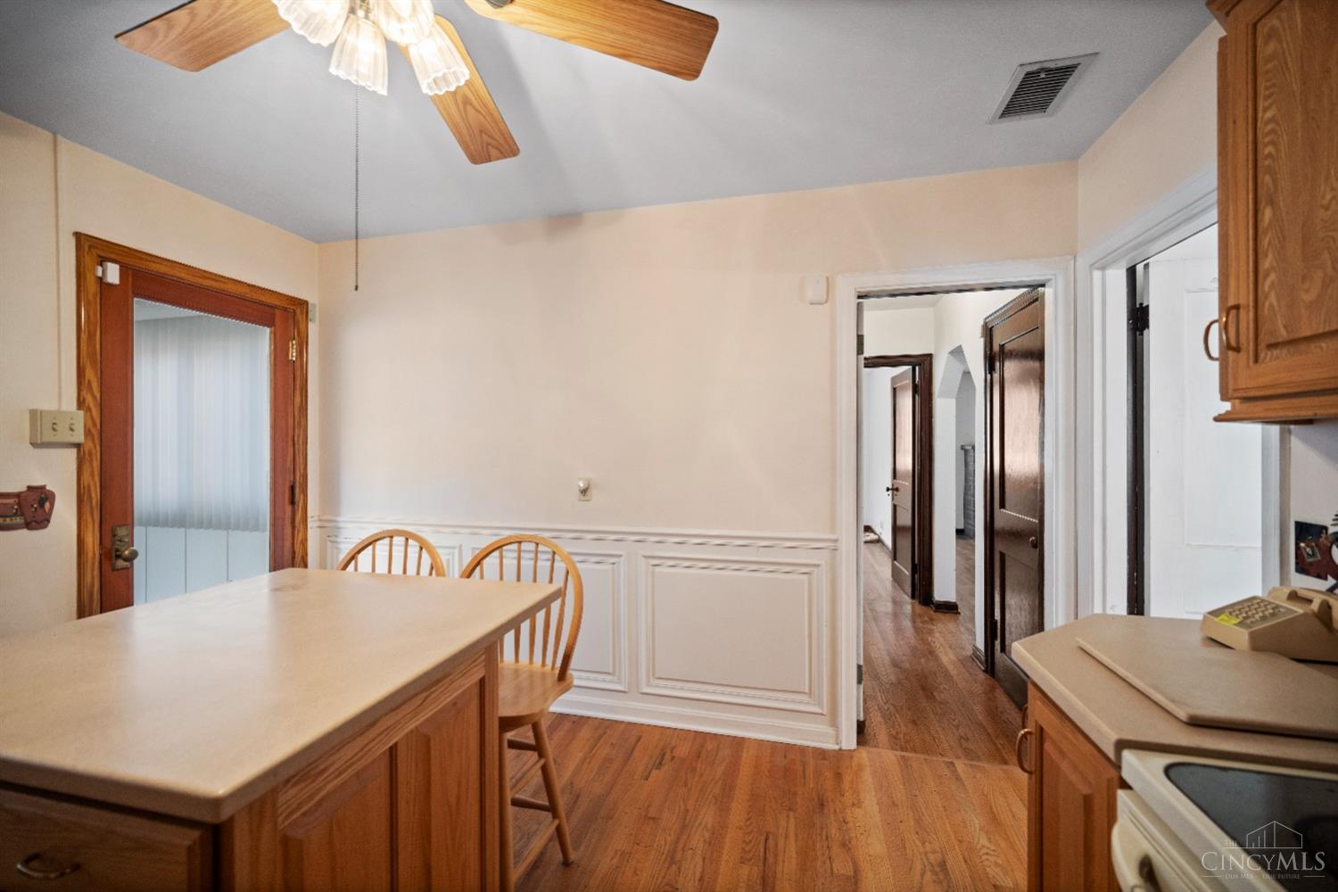 3831 Jessup Road Cincinnati, OH 45247 - Photo 11 of 30
