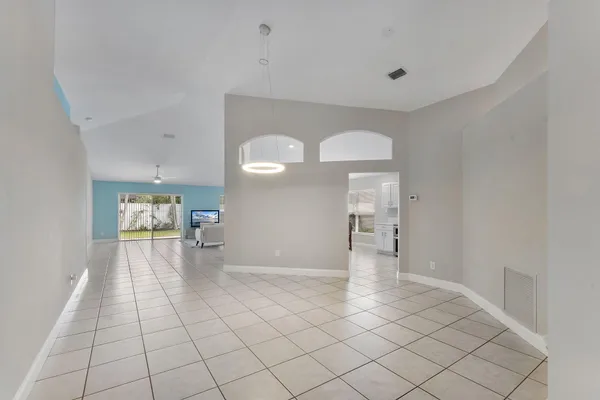 $6,500 | 981 Delray Lakes Drive, Delray Beach, FL 33444