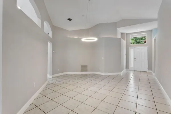 $6,500 | 981 Delray Lakes Drive, Delray Beach, FL 33444