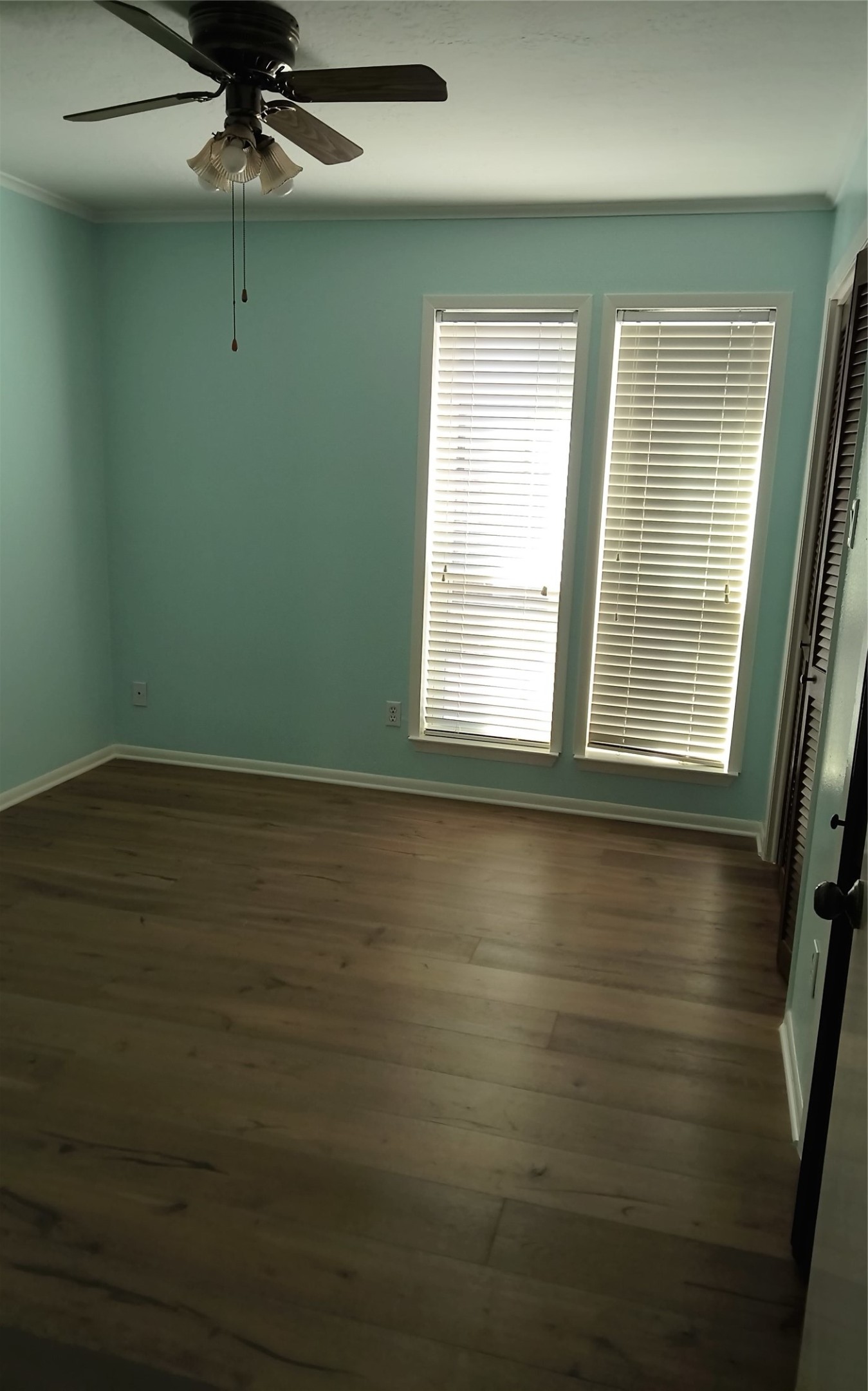 15906 Laurelfield Drive Houston, TX 77059 - Photo 15 of 29