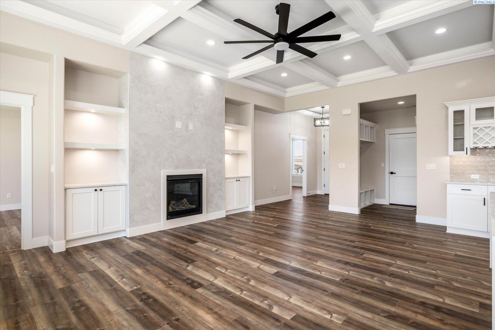4167 North Clover Road Richland, WA 99352 - Photo 9 of 38 Gallery Image 9