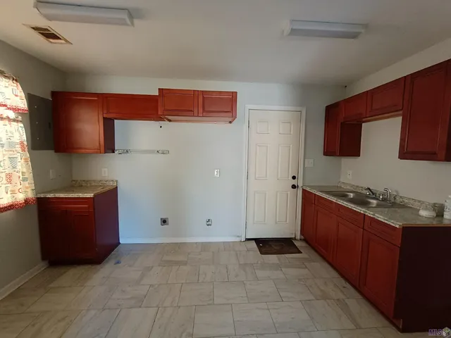 $800 | Undisclosed Address, Baton Rouge, LA 70805