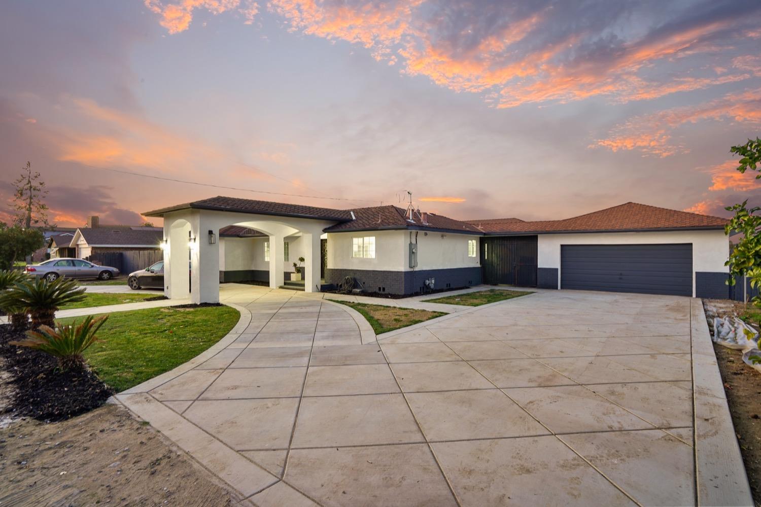 1905 Michel Avenue Modesto, CA 95358 - Photo 3 of 55