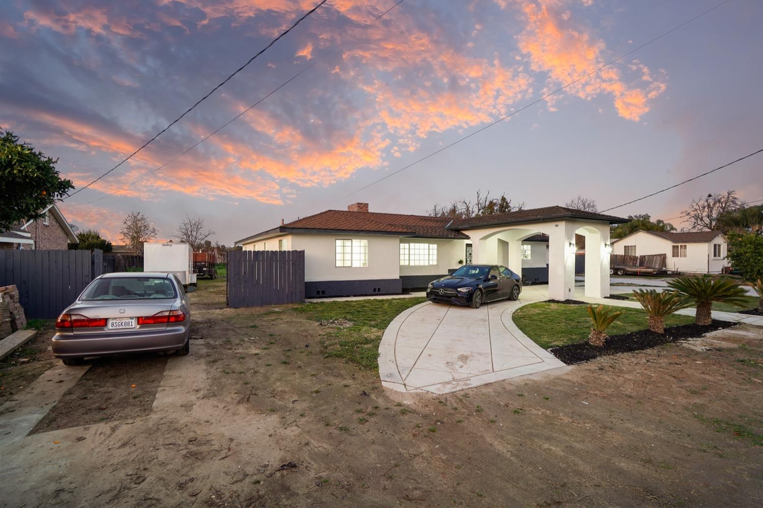 1905 Michel Avenue Modesto, CA 95358 - Photo 4 of 55