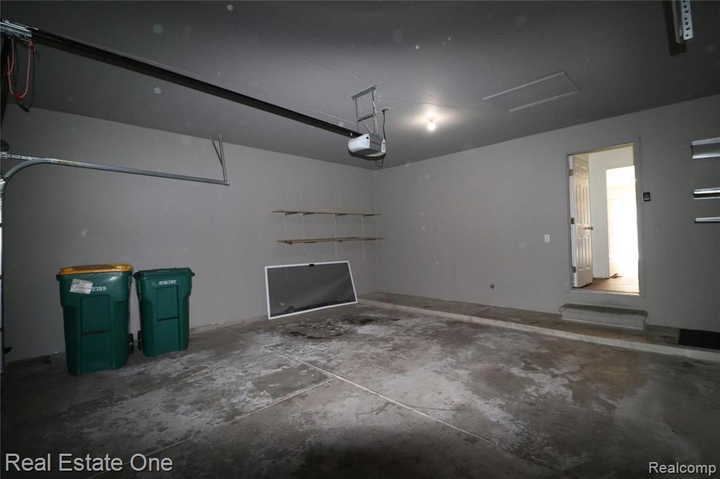 21947 Quail Ridge Drive, Unit 2 Riverview, MI 48193 - Photo 21 of 49