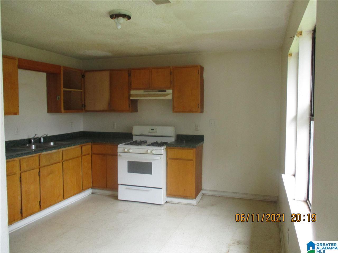 1152 15th Street Southwest Birmingham, AL 35211 - Photo 4 of 16
