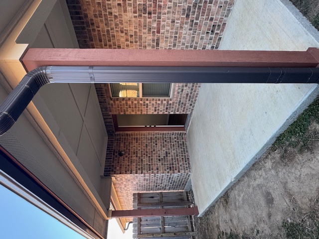 101 Calvin Smith Ln., Unit B Jarrell, TX 76537 - Photo 25 of 33 View of patio / terrace