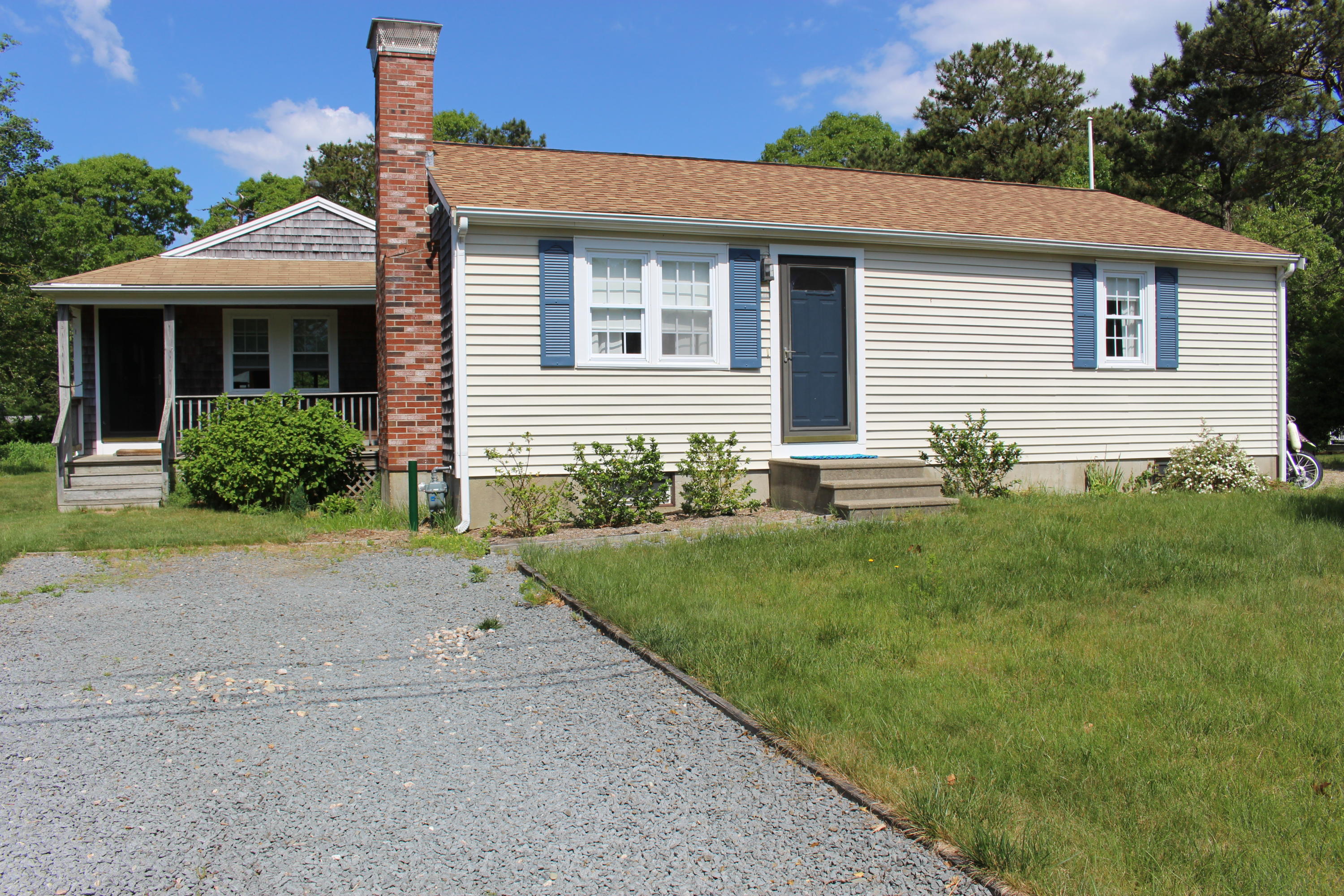497 Lincoln Rd Extension Hyannis, MA 02601 - Photo 1 of 40 Front