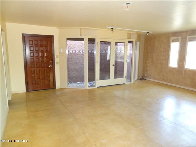 3939 North Pontatoc Road Tucson, AZ 85718 - Photo 6 of 23 Gallery Image 6