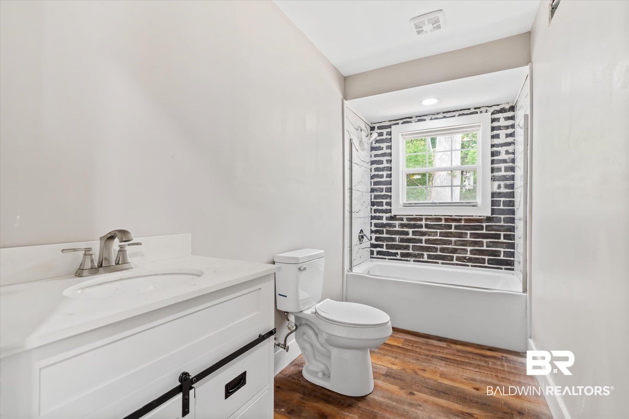 2008 Jones Avenue Mobile, AL 36617 - Photo 12 of 20