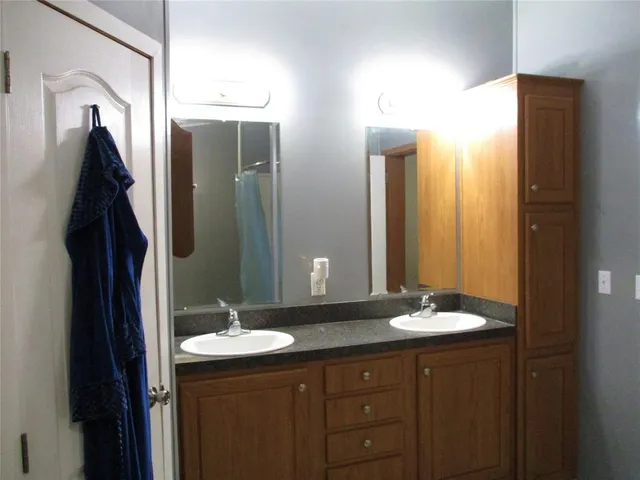 $172,000 | 3665 County Road 2205, Ivanhoe, TX 75447