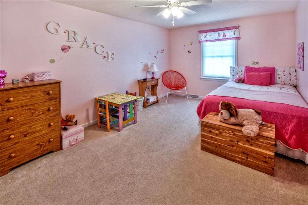 518 Rochester Road Zelienople, PA 16063 - Photo 16 of 25