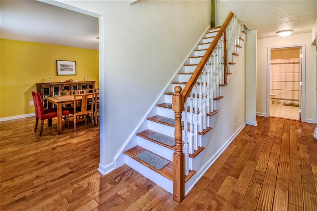 518 Rochester Road Zelienople, PA 16063 - Photo 10 of 25