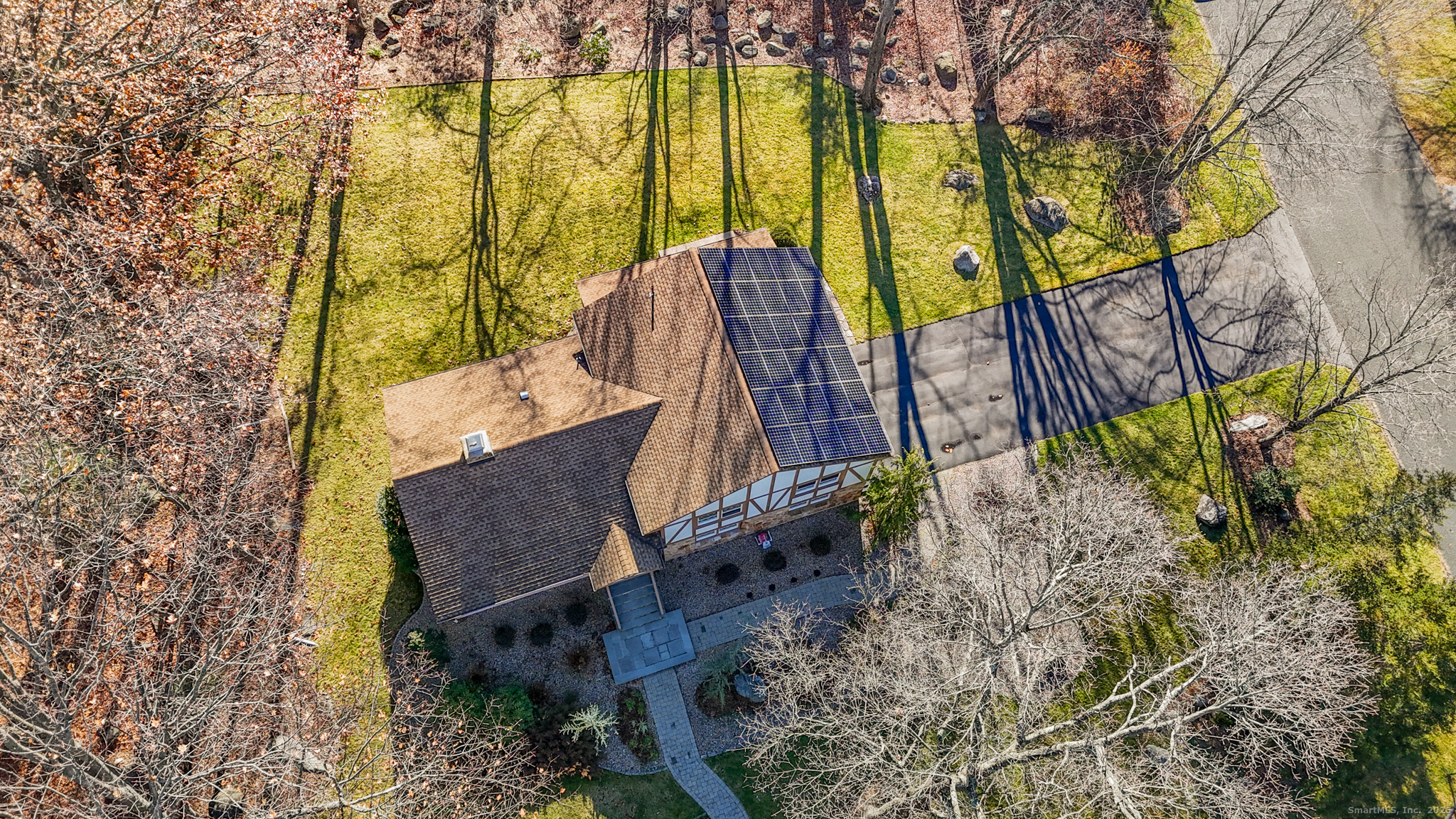 52 Wood Creek Road Burlington, CT 06013 - Photo 4 of 40 a view of an outdoor space and a yard