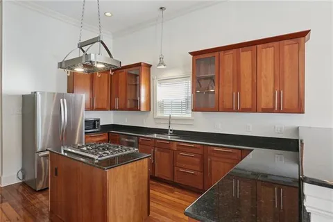 $450,000 | 5027 Tchoupitoulas Street, New Orleans, LA 70115