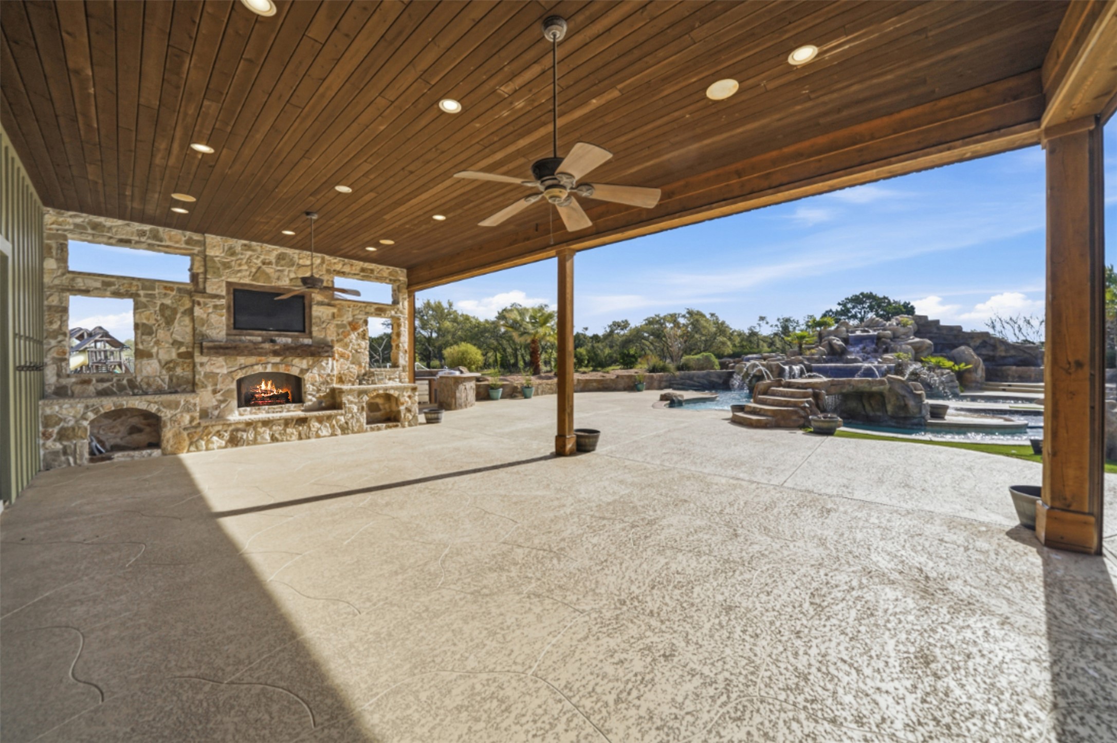 1580 Fm 3237 Wimberley, TX 78676 - Photo 5 of 40 a view of a patio with a table and chairs