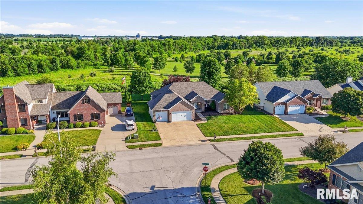 5616 Legacy Lane Springfield, IL 62711 - Photo 5 of 54