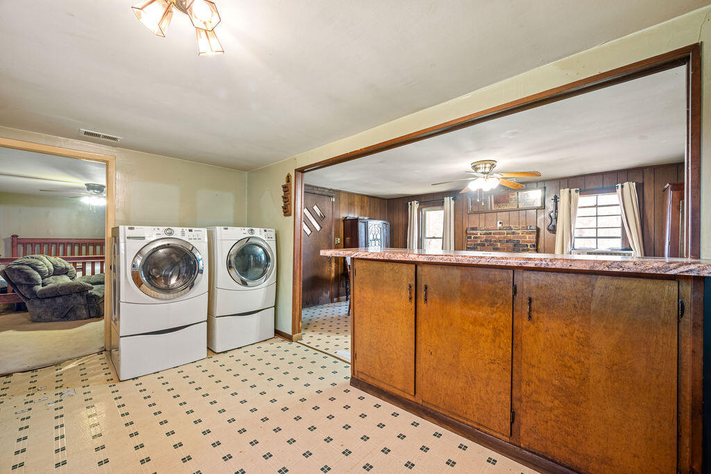 785 West 12th Street Chickamauga, GA 30707 - Photo 12 of 23 785W12th-11