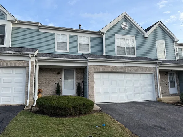 $325,000 | 953 Old Oak Circle, Algonquin, IL 60102