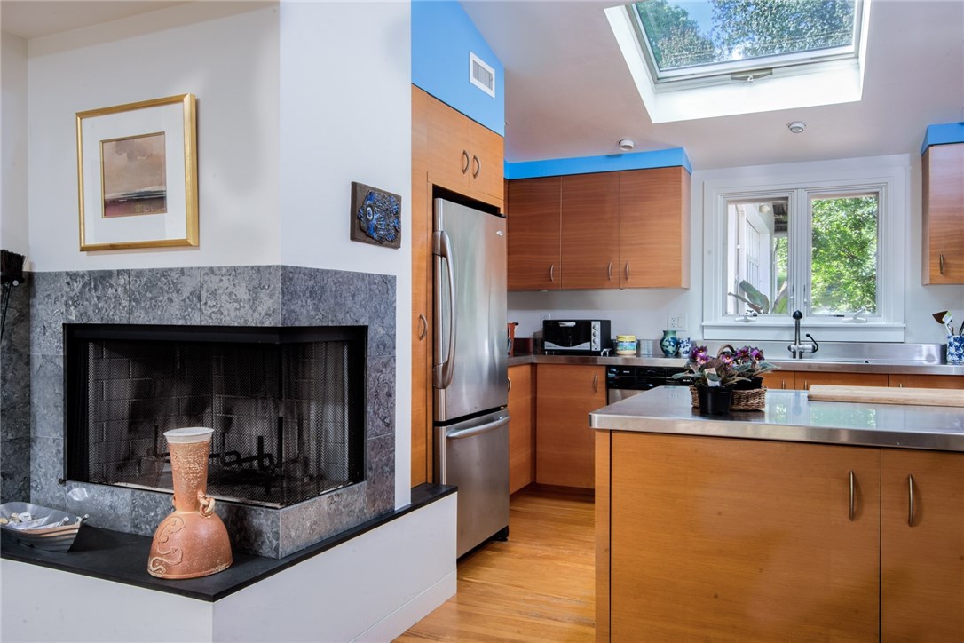 21 David Road Westport, MA 02790 - Photo 13 of 30 Gallery Image 13