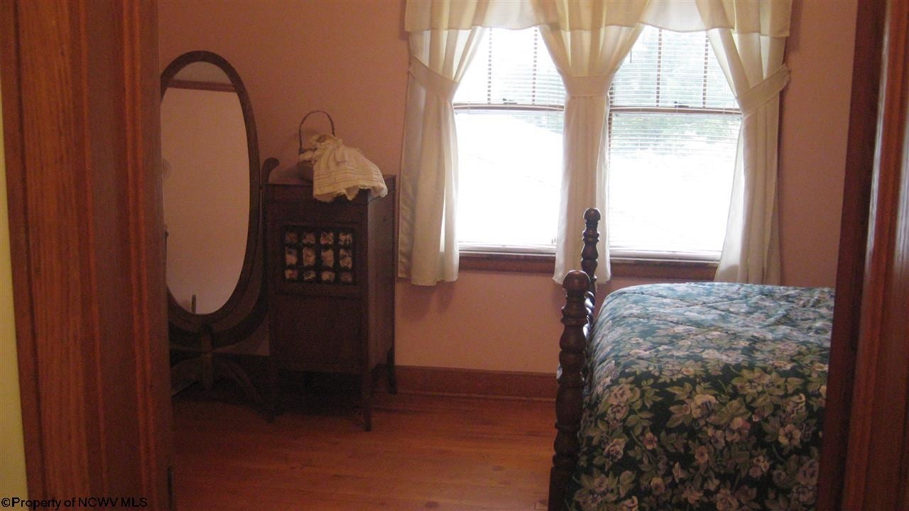 2667 Gee Lick Road Weston, WV 26452 - Photo 14 of 16 Gallery Image 14