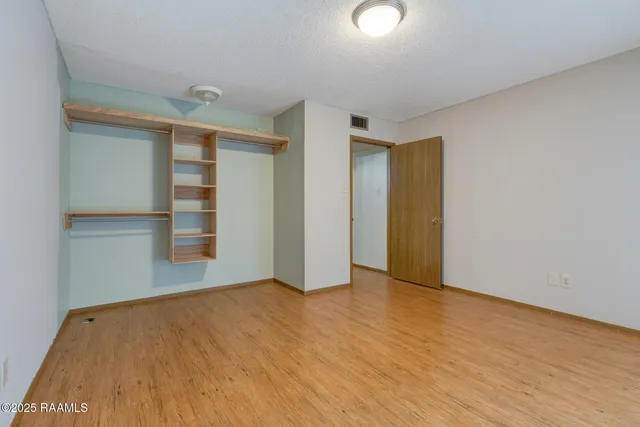 $78,000 | 300 Lozes Avenue, Unit 901, Lafayette, LA 70508