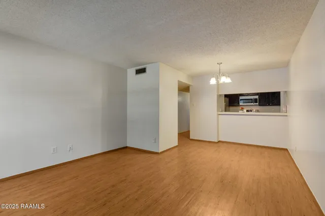 $78,000 | 300 Lozes Avenue, Unit 901, Lafayette, LA 70508