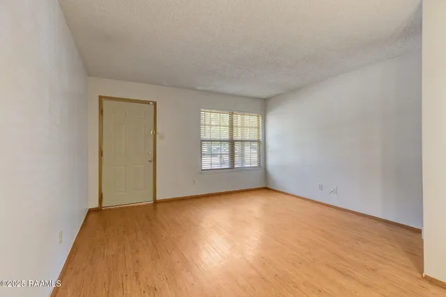 $78,000 | 300 Lozes Avenue, Unit 901, Lafayette, LA 70508