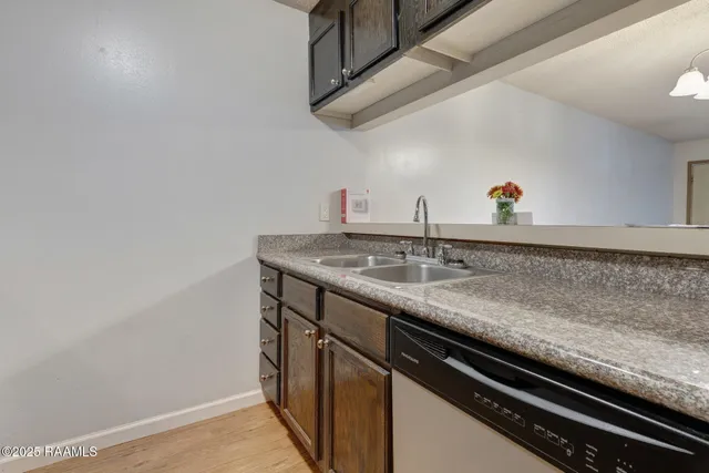 $78,000 | 300 Lozes Avenue, Unit 901, Lafayette, LA 70508