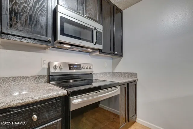 $78,000 | 300 Lozes Avenue, Unit 901, Lafayette, LA 70508