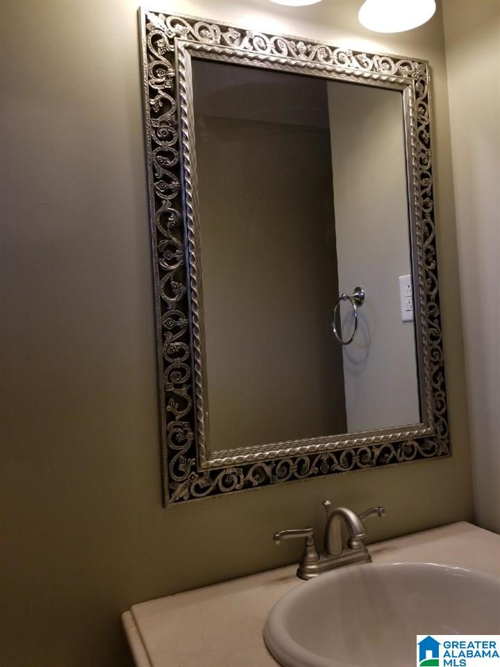 718 Orchard Road Birmingham, AL 35215 - Photo 15 of 22