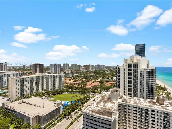 $9,750 | 19111 Collins Avenue, Unit 2503, Sunny Isles Beach, FL 33160