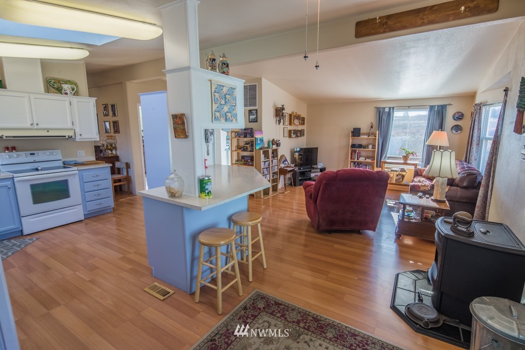 3370 East Taneum Road Thorp, WA 98946 - Photo 5 of 23 Gallery Image 5