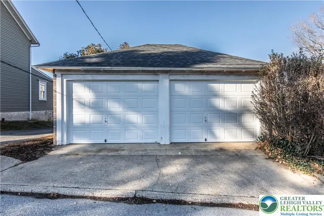 $395,000 | 2322 North Lehigh Avenue, Whitehall, PA 18052