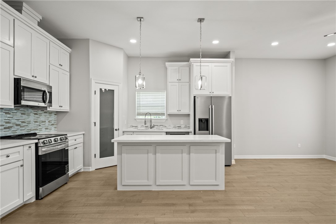 509 West Ragland Avenue Kingsville, TX 78363 - Photo 7 of 24