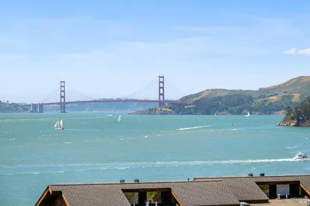 $3,898,000 | 2350 Paradise Drive, Tiburon, CA 94920