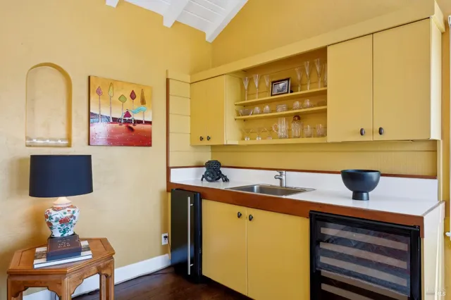 $3,898,000 | 2350 Paradise Drive, Tiburon, CA 94920