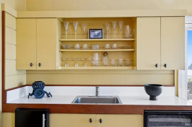 $3,898,000 | 2350 Paradise Drive, Tiburon, CA 94920